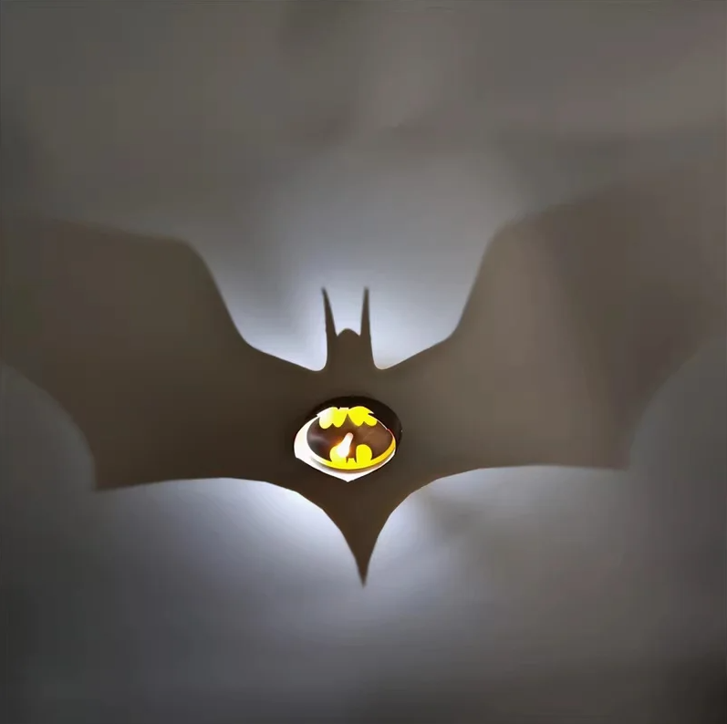 Dark Knight Inspired Shadowcast Lamp – Shadow Projection Wall Light | Shadowcast