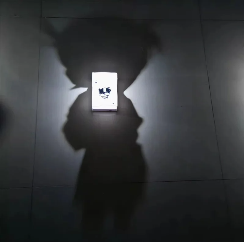 Detective Inspired Shadowcast Lamp – Conan Anime Shadow Projection Wall Light | Shadowcast