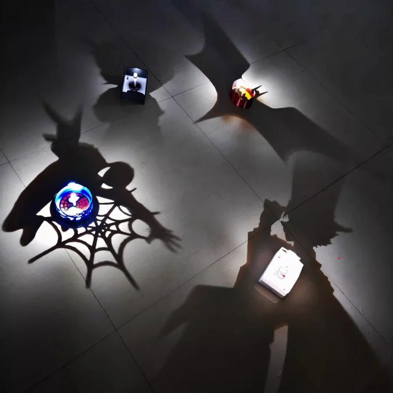 Dark Knight Inspired Shadowcast Lamp – Shadow Projection Wall Light | Shadowcast